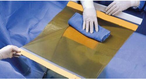 2 Antibacterial Iodophor-containing Surgical Drape for Animal Operations