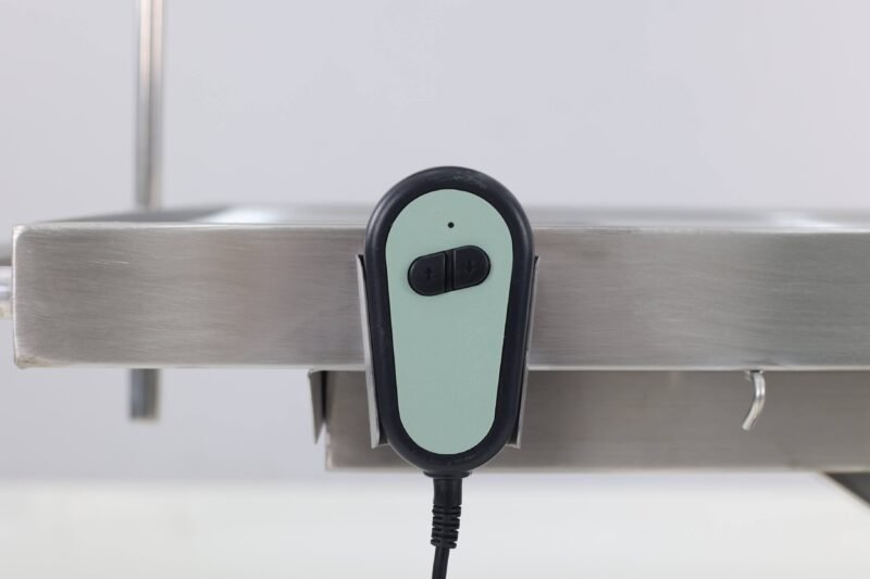 倾斜不锈钢动物手术台